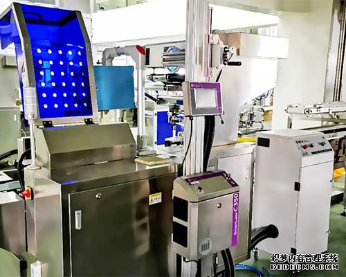 ���F������